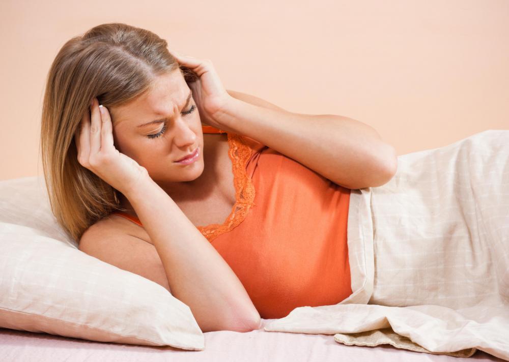 There is some evidence that latex foam pillows may reduce the incidence of nighttime headaches.